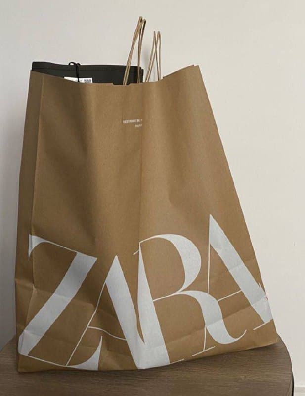 خرید از زاری ترکیه در حراج سال نو میلادی 

و بالاخره ZARA هم آیتم های…